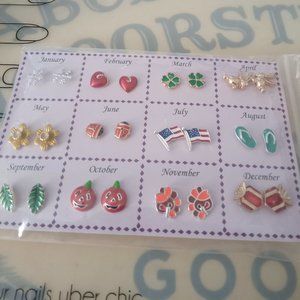 Set of seasonal earrings